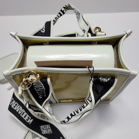 NWT STEVE MADDEN Thick Strap Patent Handbag - Picture 3 of 9